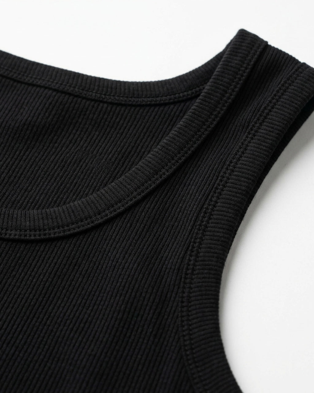 TT001 neckline and armhole rib binding detail – 260 GSM 2x2 cotton rib